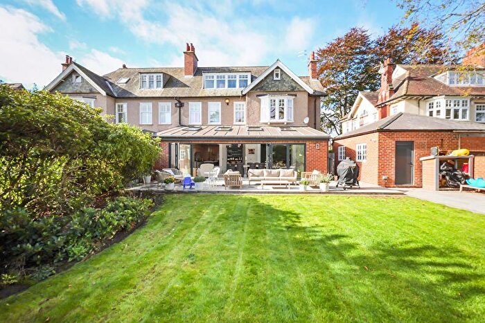 6 Bedroom Semi-Detached House For Sale In Moorside North, Fenham, Newcastle Upon Tyne, NE4
