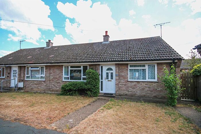 2 Bedroom Semi-Detached Bungalow For Sale In North Drive, Soham, Ely, CB7