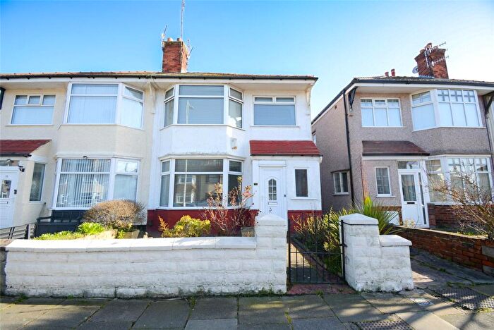 3 Bedroom Semi Detached House For Sale In Mosslands Drive, Wallasey, Wirral, CH45