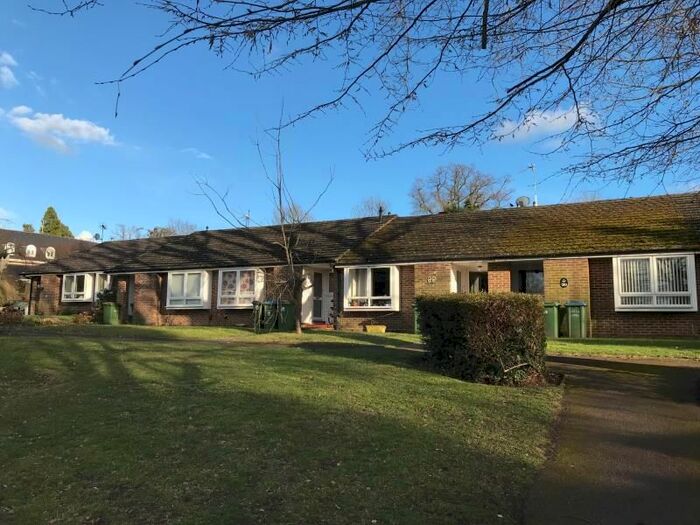 2 Bedroom Terraced House To Rent In Marlborough Drive, Weybridge, Surrey, KT13