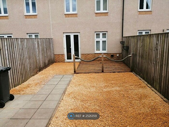 3 Bedroom Terraced House To Rent In Russell Way, Bathgate, EH48