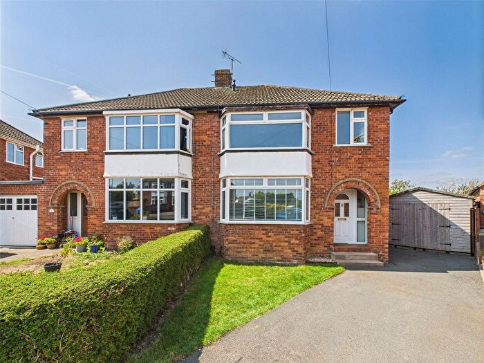 3 Bedroom Semi Detached House For Sale In Friars Close, Cheltenham, Gloucestershire, GL51