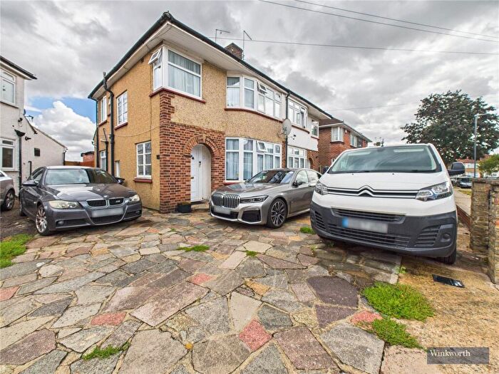 3 Bedroom Semi-Detached House For Sale In Bellamy Drive, Stanmore, HA7