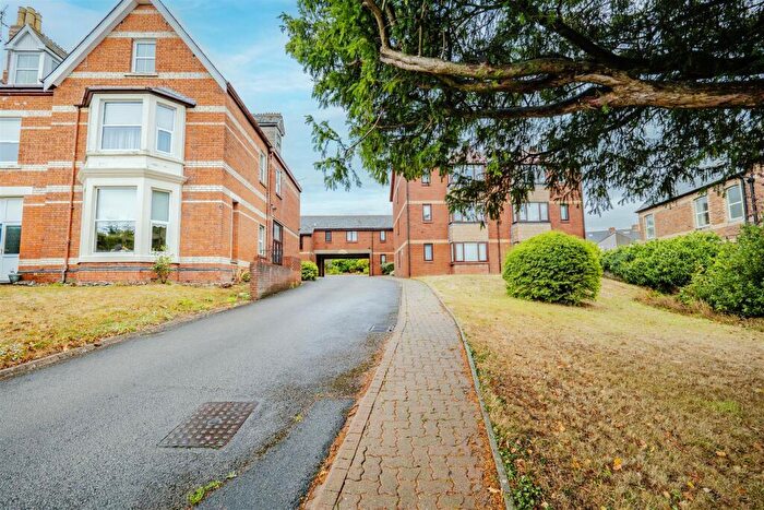 2 Bedroom Property For Sale In Park Road, Barry, CF62