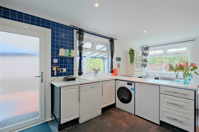 5 Bedroom Detached House For Sale In Hawthorn Gardens, Larkhall, ML9