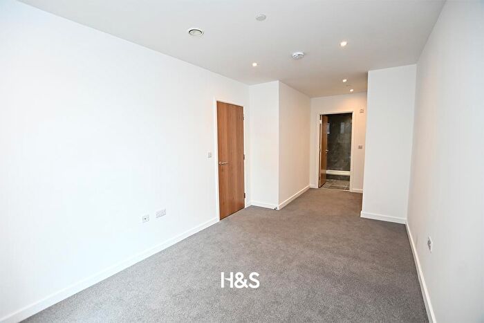 2 Bedroom Apartment To Rent In Windmill Street, Birmingham, B1