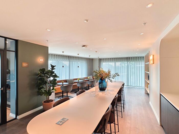 1 Bedroom Flat To Rent In Affinity View, London, E16