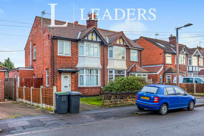 4 Bedroom Semi-Detached House To Rent In Peveril Road, NG9