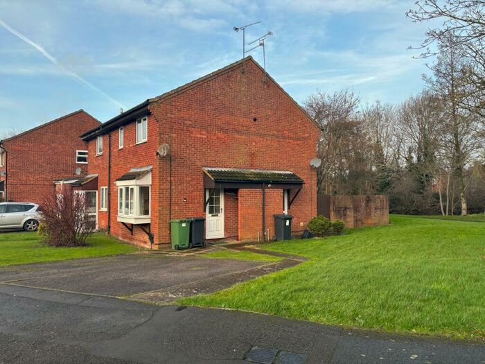 1 Bedroom Terraced House To Rent In Risingham Mead, Swindon, Wiltshire, SN5