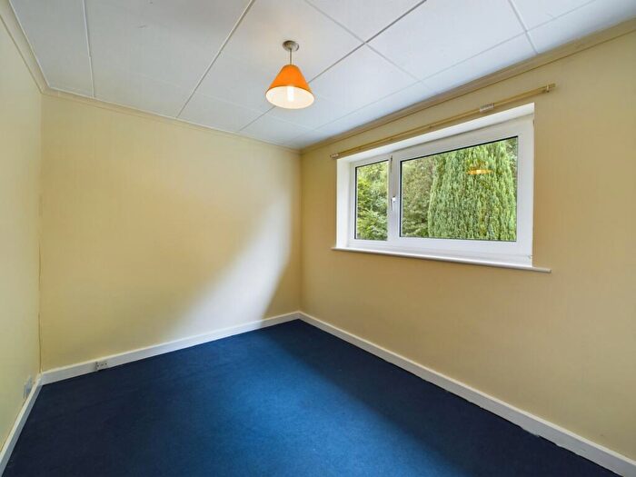 4 Bedroom Bungalow For Sale In Brookside Drive, Frampton Cotterell, Bristol, BS36