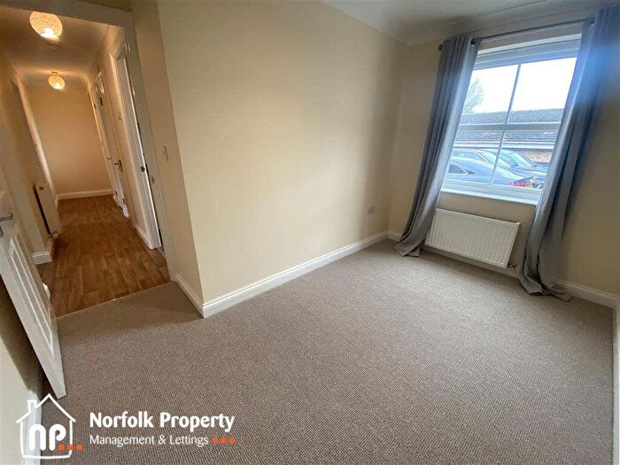 2 Bedroom Flat To Rent In Angel Road, NR3