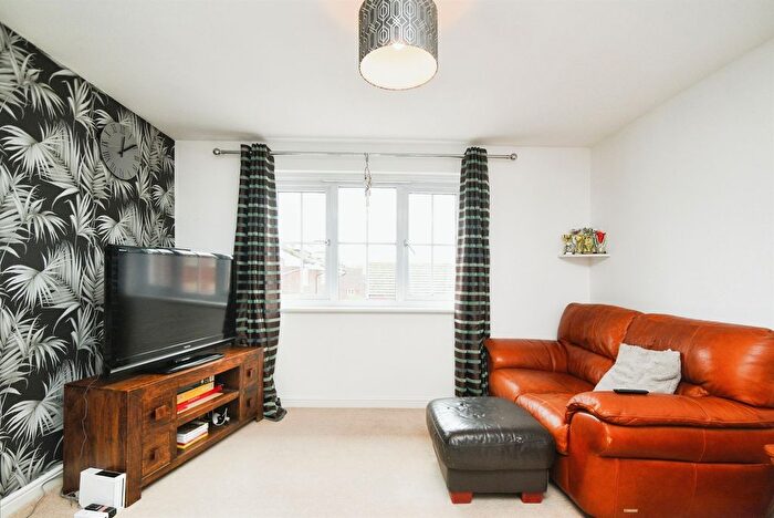 1 Bedroom Flat For Sale In Combe Walk, Devizes, SN10