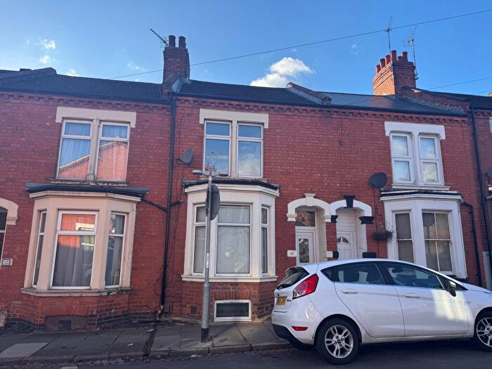 2 Bedroom House To Rent In Monks Park Road, Northampton, NN1