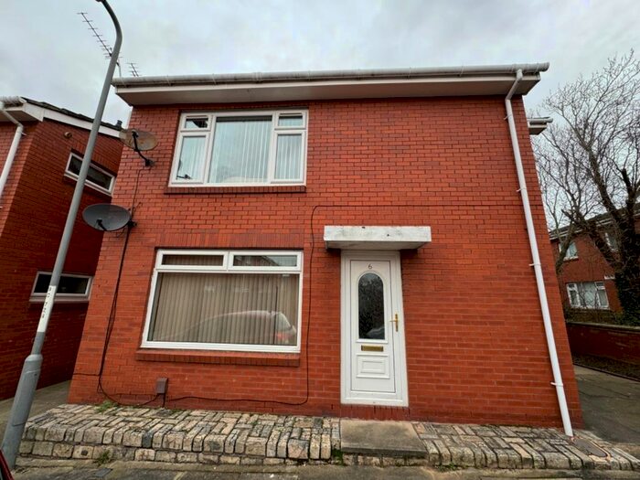 1 Bedroom Flat For Sale In Charles Street, Thornaby, Stockton-On-Tees, TS17