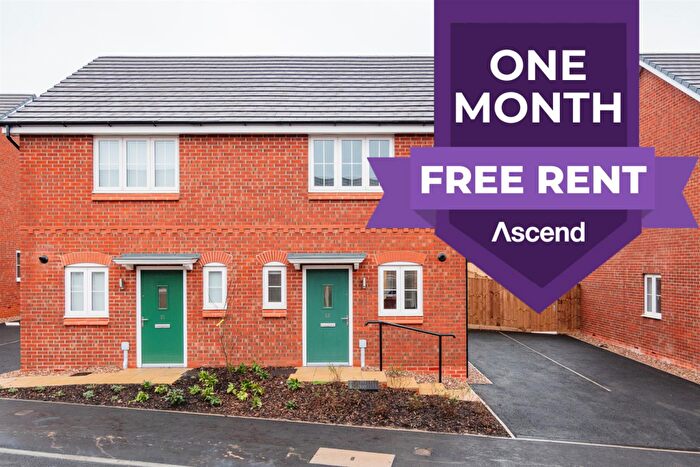 3 Bedroom Semi-Detached House To Rent In Butterworth Road, Sutton In Ashfield, NG17