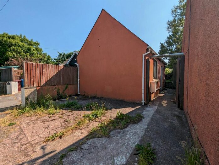 2 Bedroom Maisonette To Rent In The Green, Hundleton, Pembroke, SA71