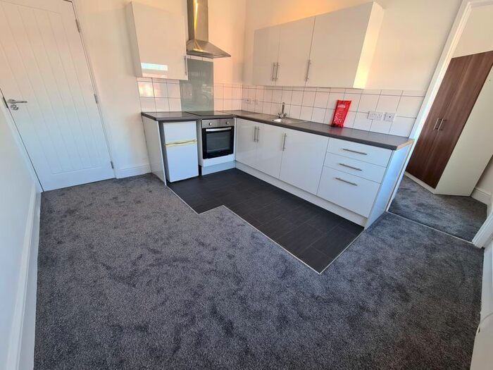 1 Bedroom Property To Rent In Room, Holbrook Avenue, Rugby, CV21