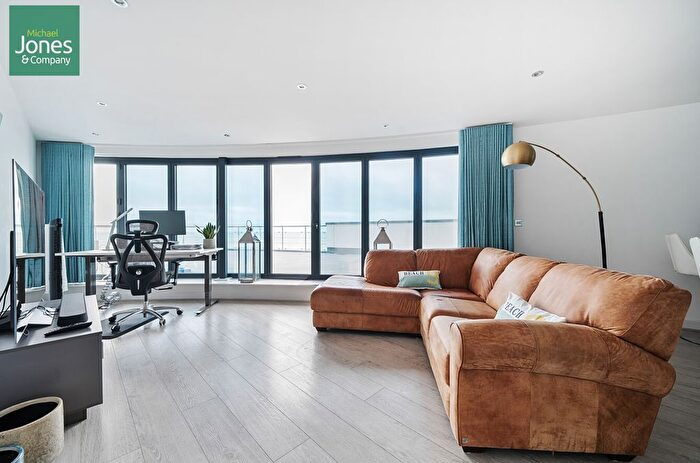 2 Bedroom Flat To Rent In The Waterfront, Goring-By-Sea, Worthing, West Sussex, BN12
