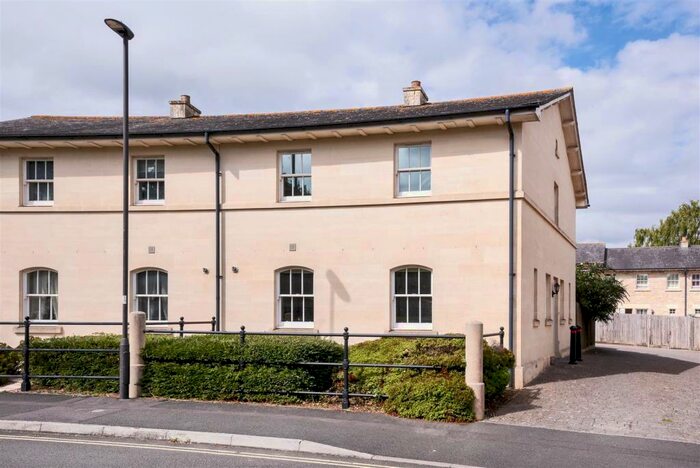 5 Bedroom House To Rent In Kempthorne Lane, Bath, BA2
