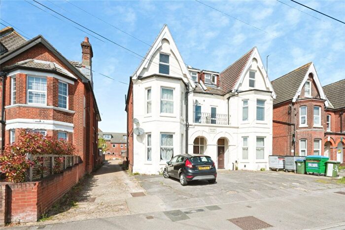 1 Bedroom Flat For Sale In Howard Road, Southampton, Hampshire, SO15