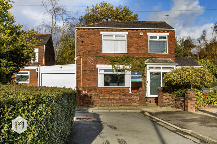 3 Bedroom Detached House For Sale In Peelwood Avenue, Little Hulton, Manchester, M38