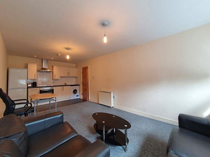 1 Bedroom Flat To Rent In Clifton Street, Adamsdown, Cardiff, Cardiff, CF24