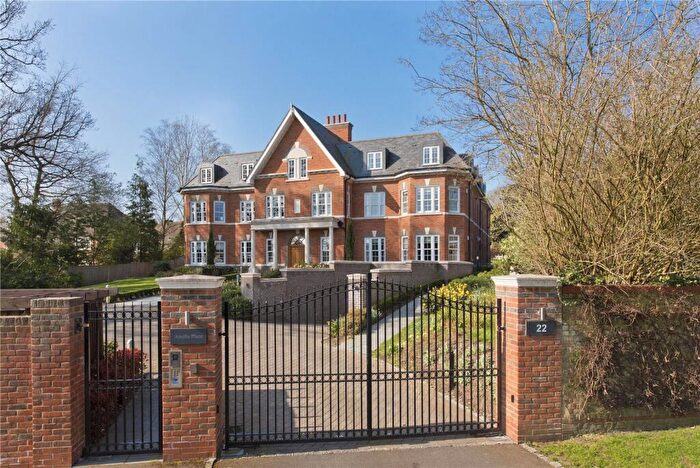 3 Bedroom Penthouse To Rent In Amelie Place, Esher Park Avenue, Esher, Surrey, KT10