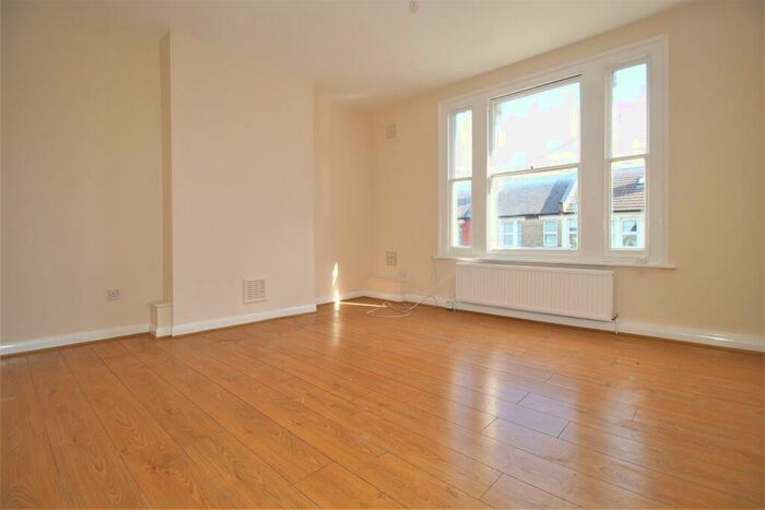 2 Bedroom Flat To Rent In Bruce Road, London, NW10