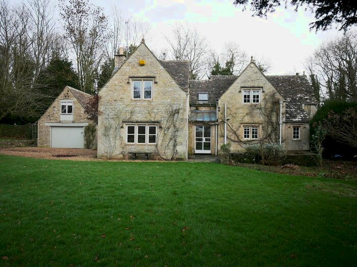 3 Bedroom Detached House To Rent In Hatherop, Cirencester, GL7