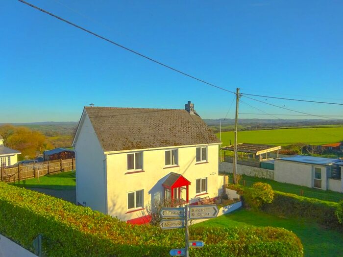 3 Bedroom Detached House For Sale In Tegryn, Llanfyrnach SA35
