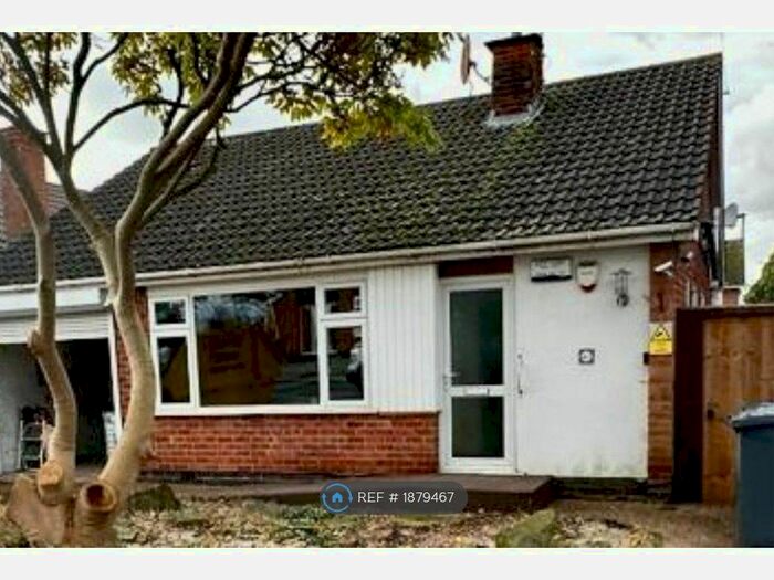 3 Bedroom Bungalow To Rent In Boxley Drive, West Bridgford, Nottingham, NG2