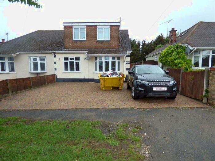 3 Bedroom Semi-Detached House To Rent In Tyrell Road Benfleet Essex, SS7