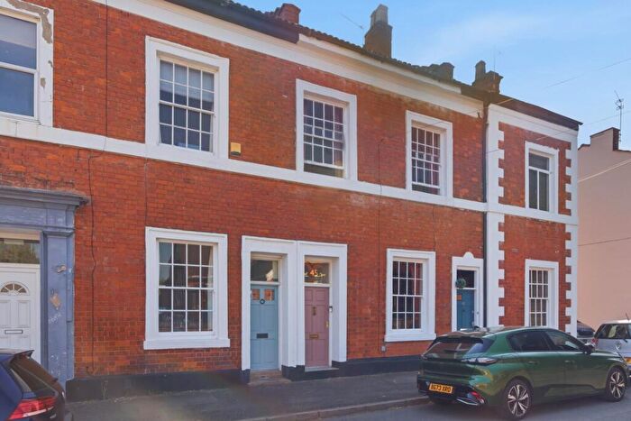 2 Bedroom Terraced House For Sale In Clapham Terrace, Leamington Spa, CV31