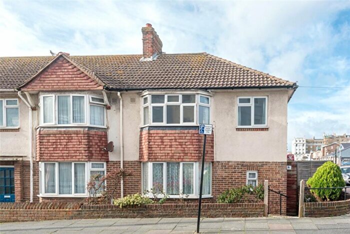 4 Bedroom Semi-Detached House For Sale In Brighton, East Sussex, BN2