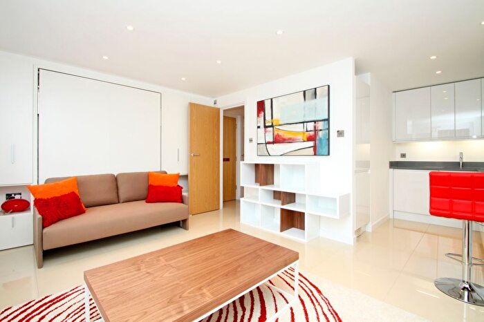 Studio To Rent In Discovery Walk, Wapping, London, E1W