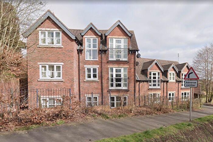 1 Bedroom Apartment To Rent In Church Court, Swindon, DY3