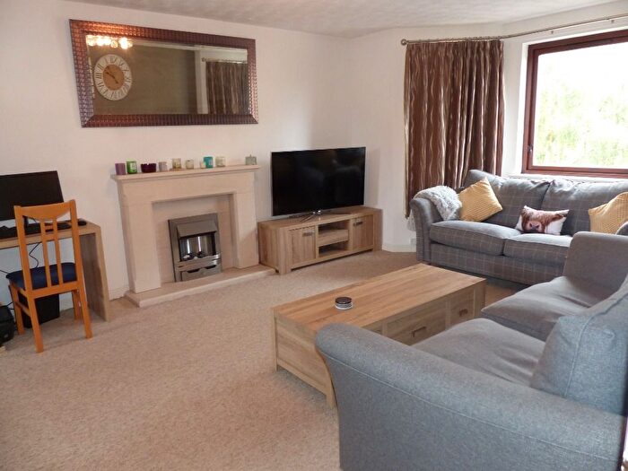 2 Bedroom Flat To Rent In West Bryson Road, Ardmillan, Edinburgh, EH11