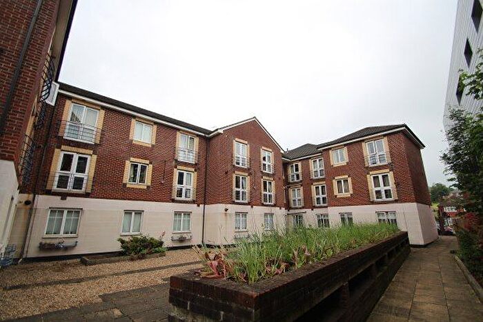2 Bedroom Flat To Rent In Brighton Road, Purley, CR8