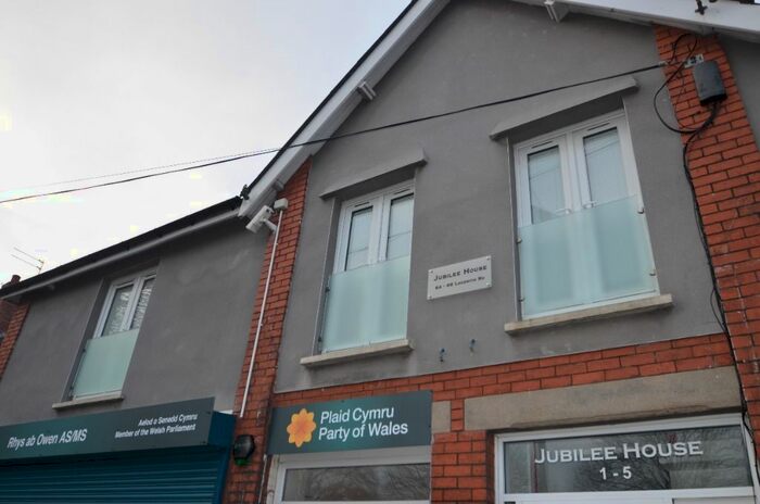 1 Bedroom Flat To Rent In Leckwith Road, Canton, Cardiff, CF11