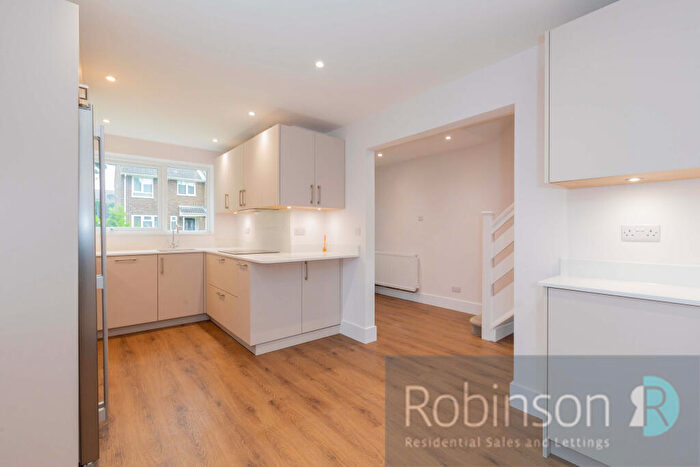 4 Bedroom End Of Terrace House To Rent In Arkley Court, Maidenhead, Berkshire, SL6