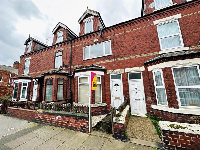4 Bedroom Terraced House For Sale In Marshfield Avenue, Goole, DN14