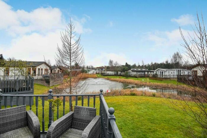 2 Bedroom Lodge For Sale In Carnoustie Court, Tydd St Giles, Wisbech, Cambs, PE13