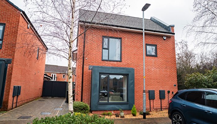 4 Bedroom Detached House For Sale In Siskin Road, Preston, PR4