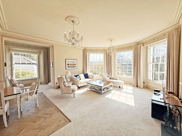 2 Bedroom Flat For Sale In Perranarworthal, Truro, Cornwall, TR3