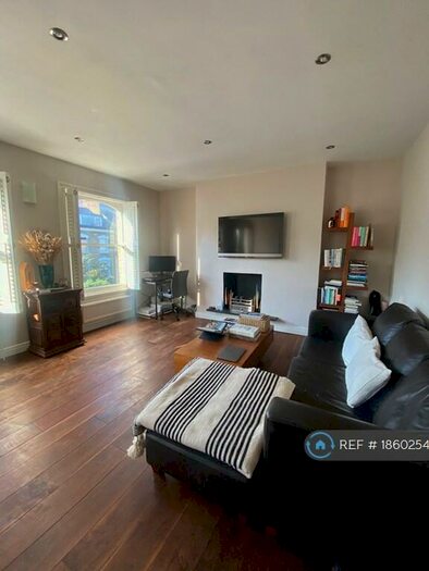 1 Bedroom Flat To Rent In Pyrland Road, London, N5