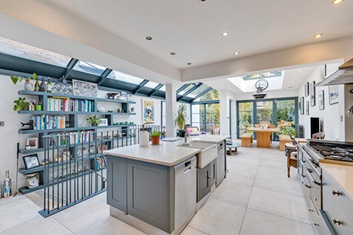 6 Bedroom Terraced House For Sale In Goldhurst Terrace, South Hampstead, NW6