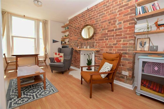 2 Bedroom Flat To Rent In Eversfield Place, St. Leonards-On-Sea TN37