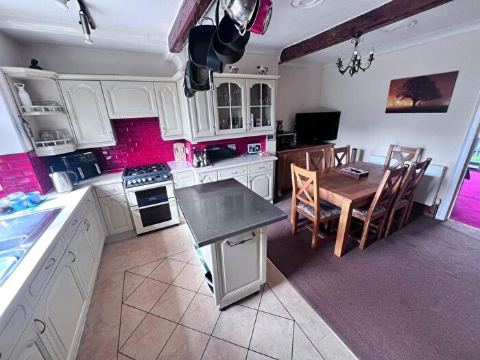 3 Bedroom Terraced House For Sale In Leymoor Road, Golcar, Huddersfield, HD7