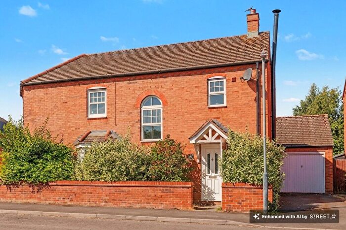 3 Bedroom End Of Terrace House For Sale In Park Lane, Lower Quinton, CV37