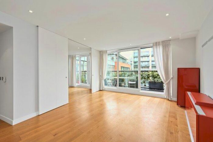 3 Bedroom Flat To Rent In Gatliff Road, London, SW1W